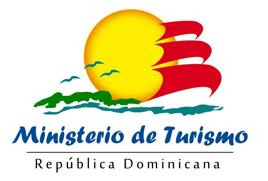 MITUR concientiza estudiantes sobre importancia del turismo para el país