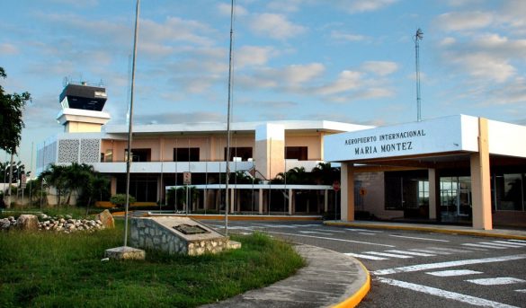 Pilotos-turistas que forman parte de Fly In 2019 visitan Barahona