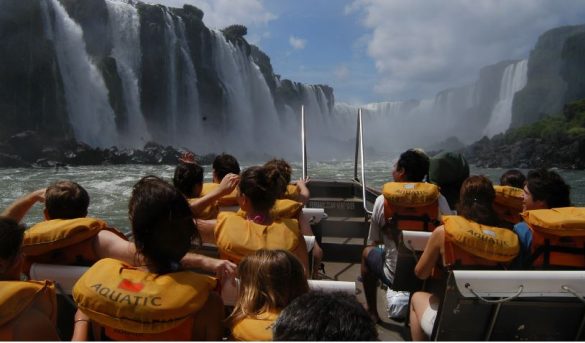 Crece turismo en Argentina, Arribos de turistas extranjeros por vía aérea crecieron 23 por ciento en el primer trimestre