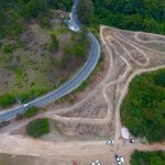 Proyecto ecoturístico Constanza Hills inaugura pista para ciclismo de montana