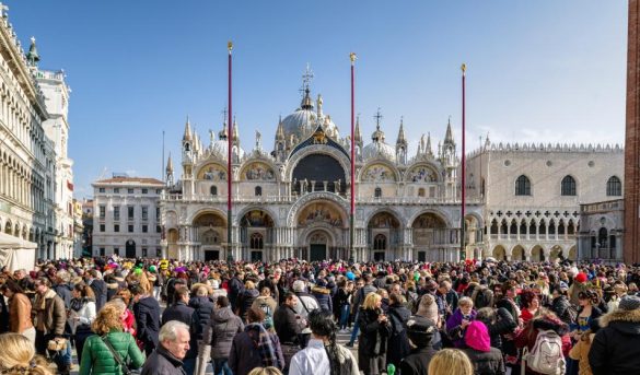 Venecia nos enseña que las ciudades pueden morir de turismo