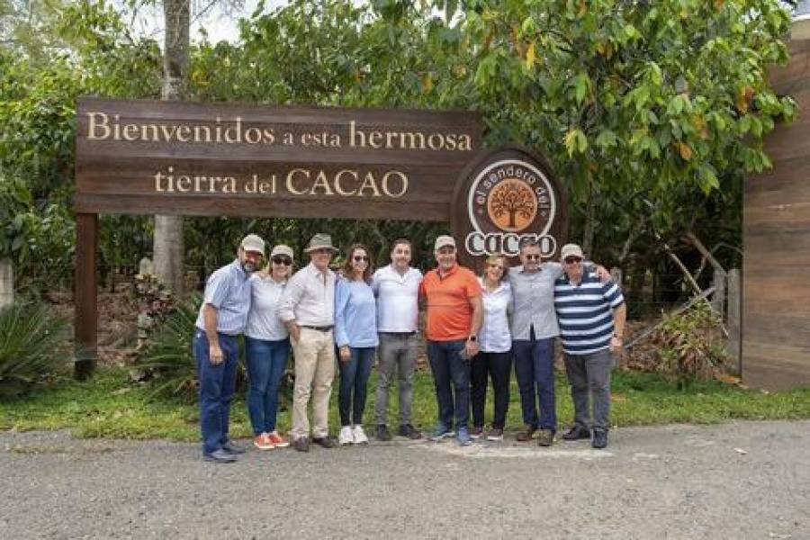 Chef Internacional Jordi Roca visita RD para conocer productores de Cacao