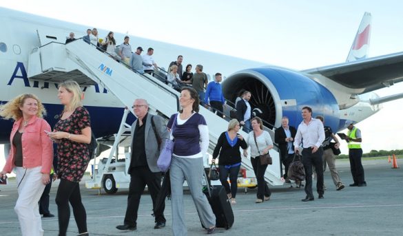 Turismo: arrastre del PIB, empleos y monedas fuertes