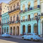 Cuba proyecta caída del 10% arribo de turistas extranjeros