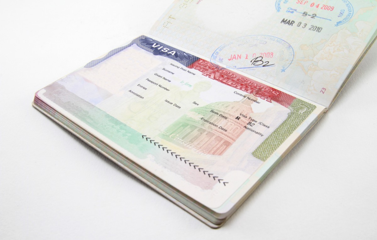 Los documentos fundamentales que no debes empacar en la maleta cuando viajas al exterior