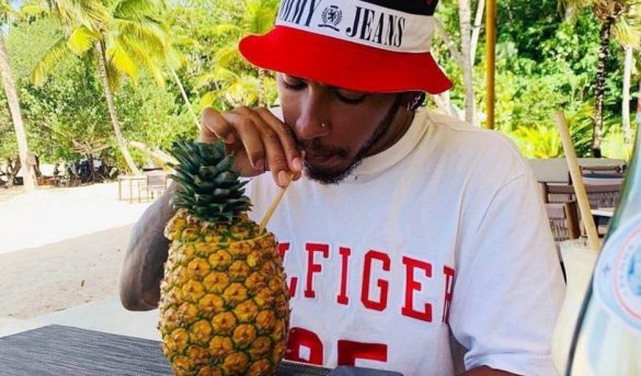 Piloto F1 Lewis Hamilton dice: “RD es uno de los lugares más hermosos que he visitado”