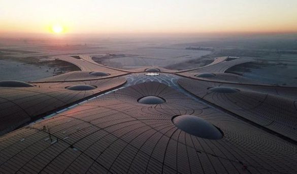 Pekín inaugura el mayor aeropuerto del mundo