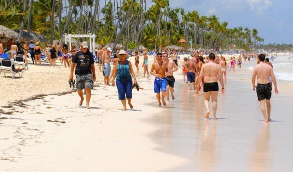 Bajan casi un 15% los precios por habitación en hoteles de Punta Cana