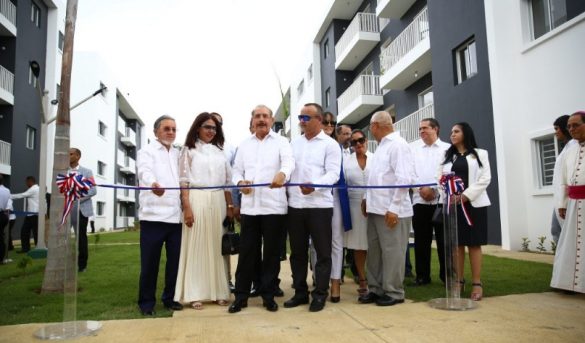 Presidente Medina encabeza apertura proyecto Higüey City Homes