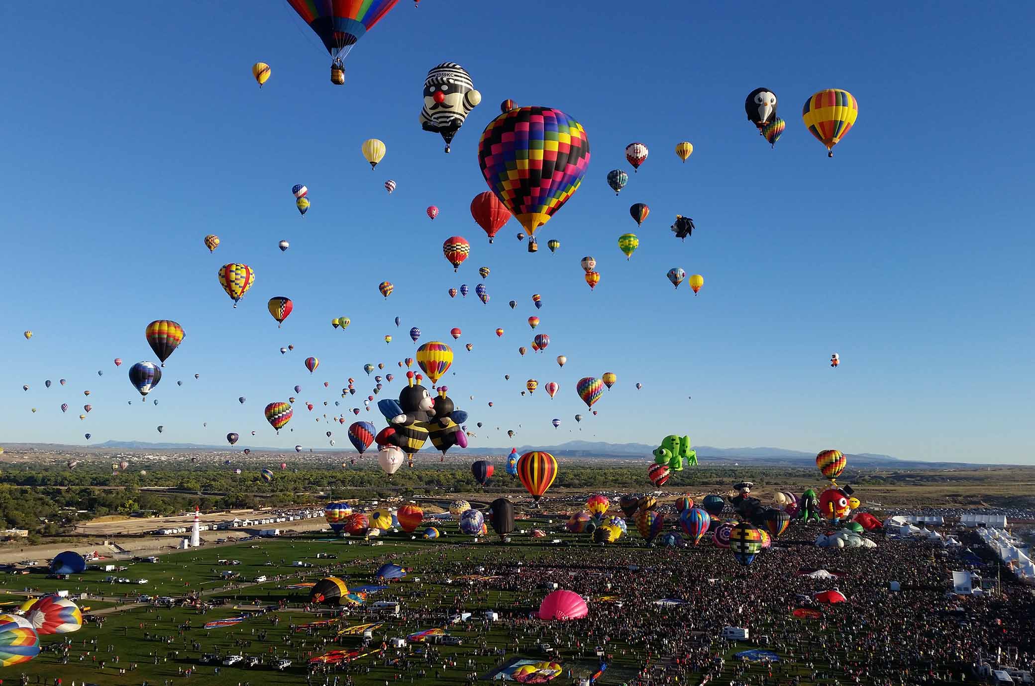 Mitur participa en el “Fiesta Balloon Fest”, la feria de globos aerostáticos más grande del mundo