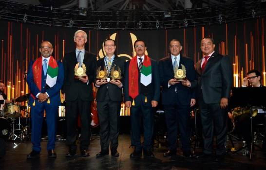 República Dominicana recibe el premio global de conectividad aérea