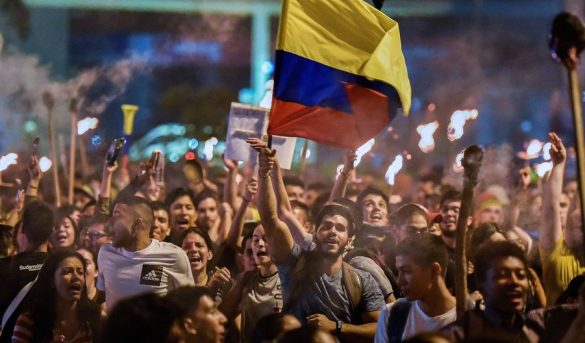 Inquietud en viajeros venezolanos: piden a Medina detener aplicación de visado