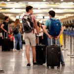 Otro golpe al turismo dominicano: Argentina encarece viajes al exterior con un impuesto del 30%