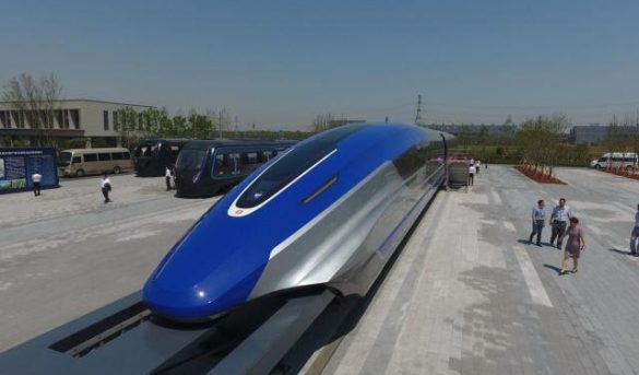 Viajar en el nuevo tren de levitación magnética chino “es más rápido que hacerlo en avión