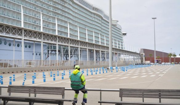 Turismo de cruceros: buenas noticias para FITUR, malas para el medio ambiente