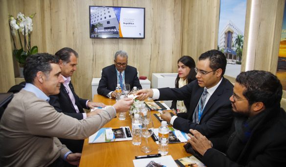 Delegación de Banreservas inicia intensa agenda de trabajo en Fitur