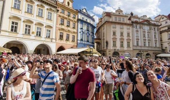 Destinos que mueren de éxito a causa del turismo