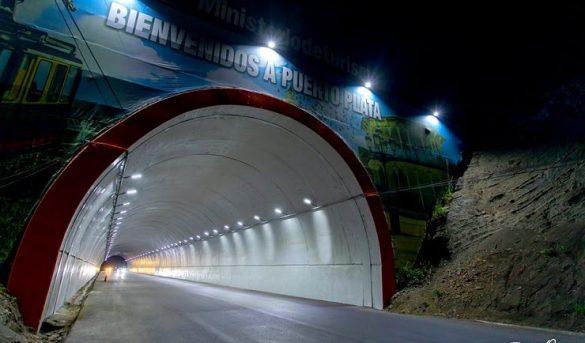 Promoviendo Puerto Plata: El túnel de Altamira