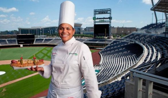Chef dominicana pondrá sazón criollo al Super Bowl 2020