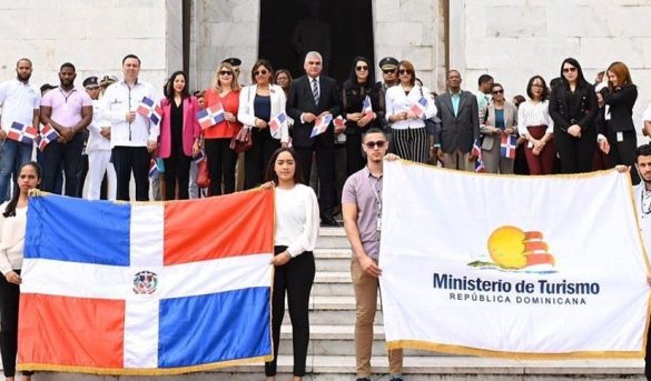 En tributo a Héroes de la Patria, MITUR resalta logros y crecimiento sostenido del turismo