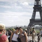 El coronavirus impacta turismo en Francia