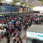 Aumentan viajeros en Las Américas un día antes de cierre de aeropuertos por coronavirus