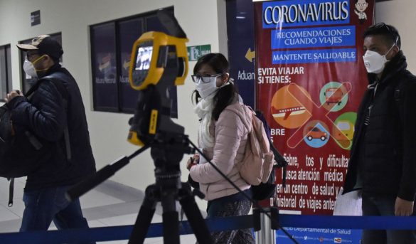 ¿Deberías viajar durante el brote de coronavirus?