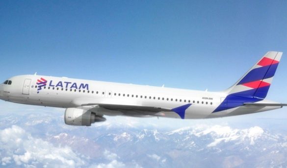 Aerolinea Latam reduce sus operaciones en un 70 % por pandemia del COVID-19