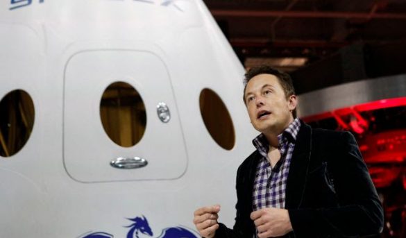 Elon Musk resucita el sueño del turismo espacial