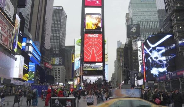 Nueva York, la ciudad que nunca duerme, apaga sus luces por el coronavirus