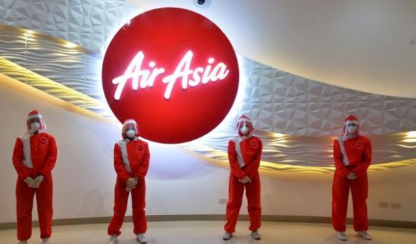 Nuevo uniforme de azafatas de AirAsia