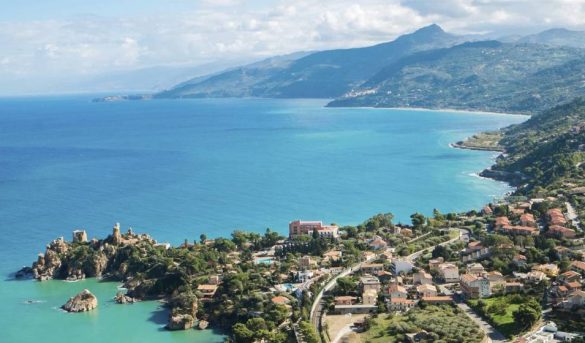 Sicilia pagará parte de las vacaciones de sus turistas para reactivar el turismo