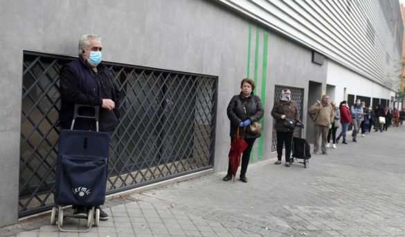 Las medidas de distancia social seguirán siendo necesarias hasta 2022, según Harvard