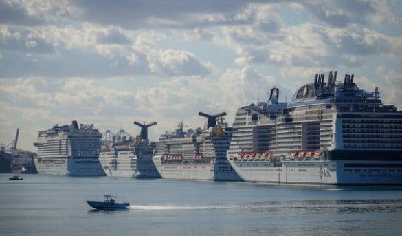 Carnaval planea navegar de nuevo en agosto, tal vez