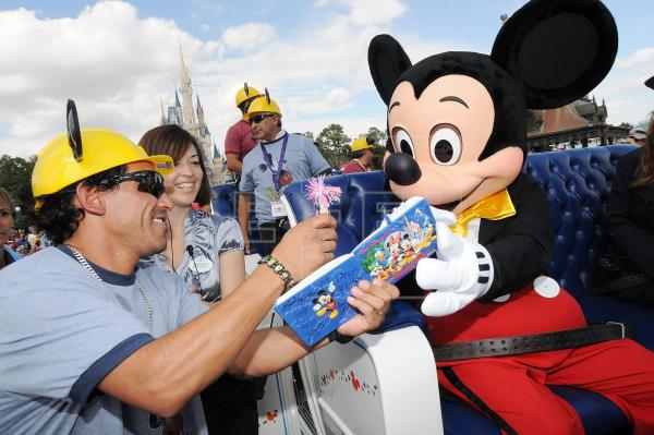 Parques Disney en Florida, USA planean reabrir a mediados de julio
