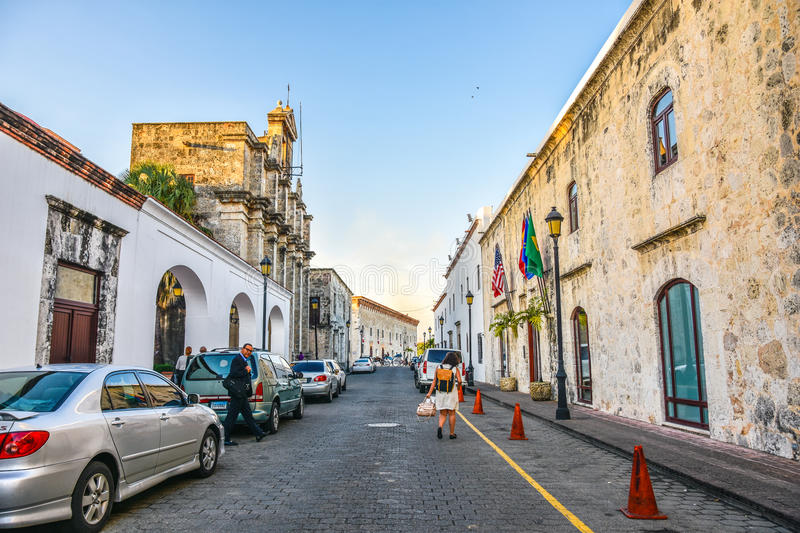 Crean sello para dar seguridad al turismo en Zona Colonial de Santo Domingo