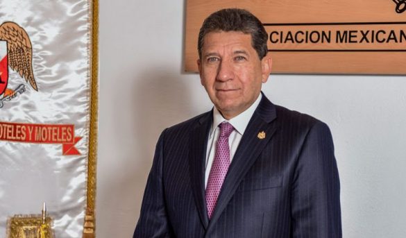 En Cancún hoteleros planean abrir el 1 de junio