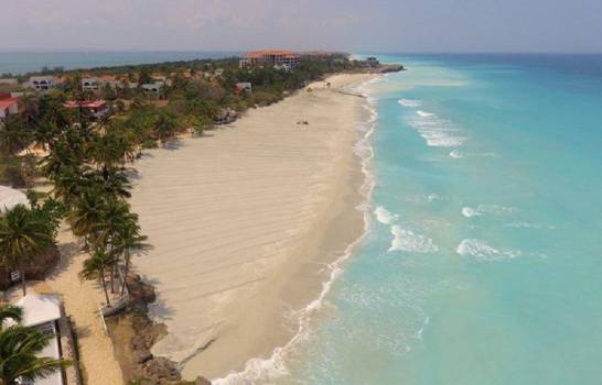 Cuba limita acceso al balneario de Varadero por el coronavirus