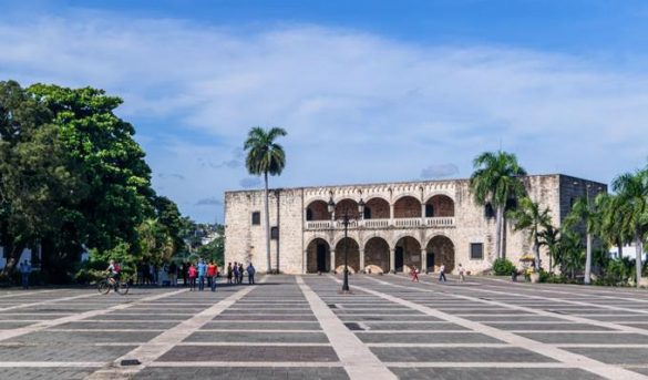 BID otorgó prórroga para el desembolso del préstamo para la Ciudad Colonial; Carolina Mejía no lo ha firmado