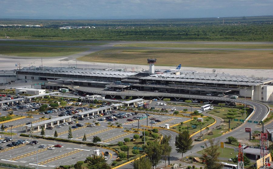 Aeropuertos dominicanos estiman atender más de 400 vuelos en julio