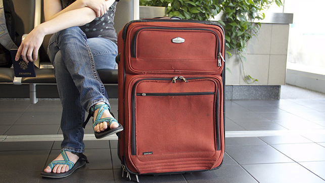 OACI No prohíbe uso de equipaje de mano, sus recomendaciones sugieren viajar lo más ligero