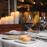 Restaurantes piden atender mitad de sus mesas; no sólo el 30%