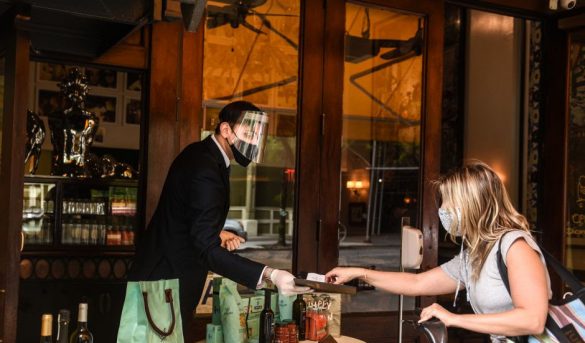 La ciudad turística de Nueva York inicio hoy la fase uno de su reapertura economica con la activación de  400 mil empleados