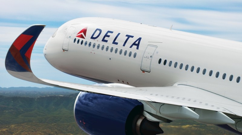 Delta Air Lines anuncia exámenes de salud para pasajeros que no pueden usar máscaras y les pide que consideren quedarse en casa