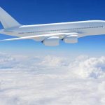 Aglomeraciones en abordaje de avión contradicen la distancia social