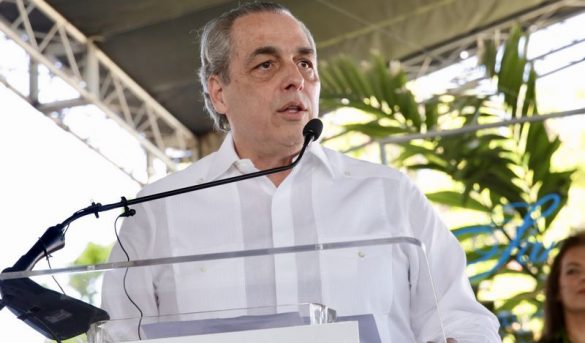 Dice carecen seriedad críticas a aeropuerto