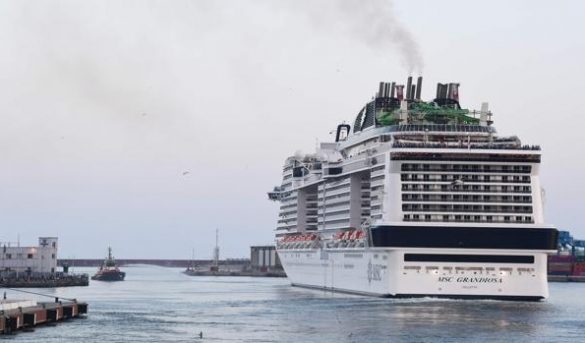 Ya zarpó el primer crucero por el Mediterráneo tras la pandemia, las reglas incluyen  Adiós al bufé y nada de bajar a puerto libremente