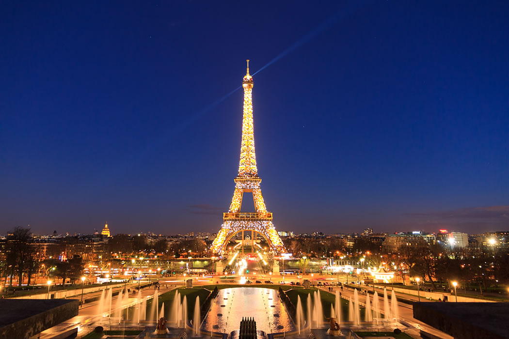 Paris la capital francesa perdió 14.3 millones de turistas entre enero y junio