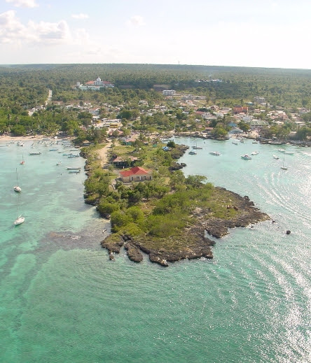 Clúster Turístico Romana-Bayahibe realiza encuentro para prevenir contagio de enfermedades