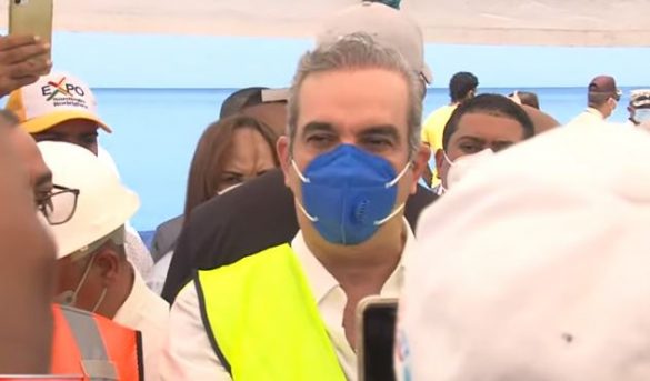 Luis Abinader llega a puerto de Manzanillo